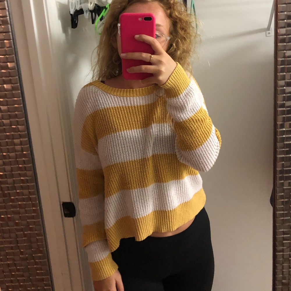 🙂comfy sweater